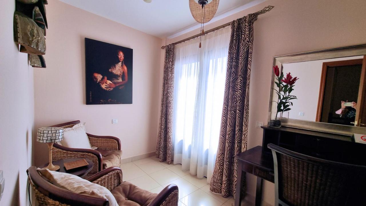 Evita Beach Suites Exclusivas Caleta de Sebo Ngoại thất bức ảnh