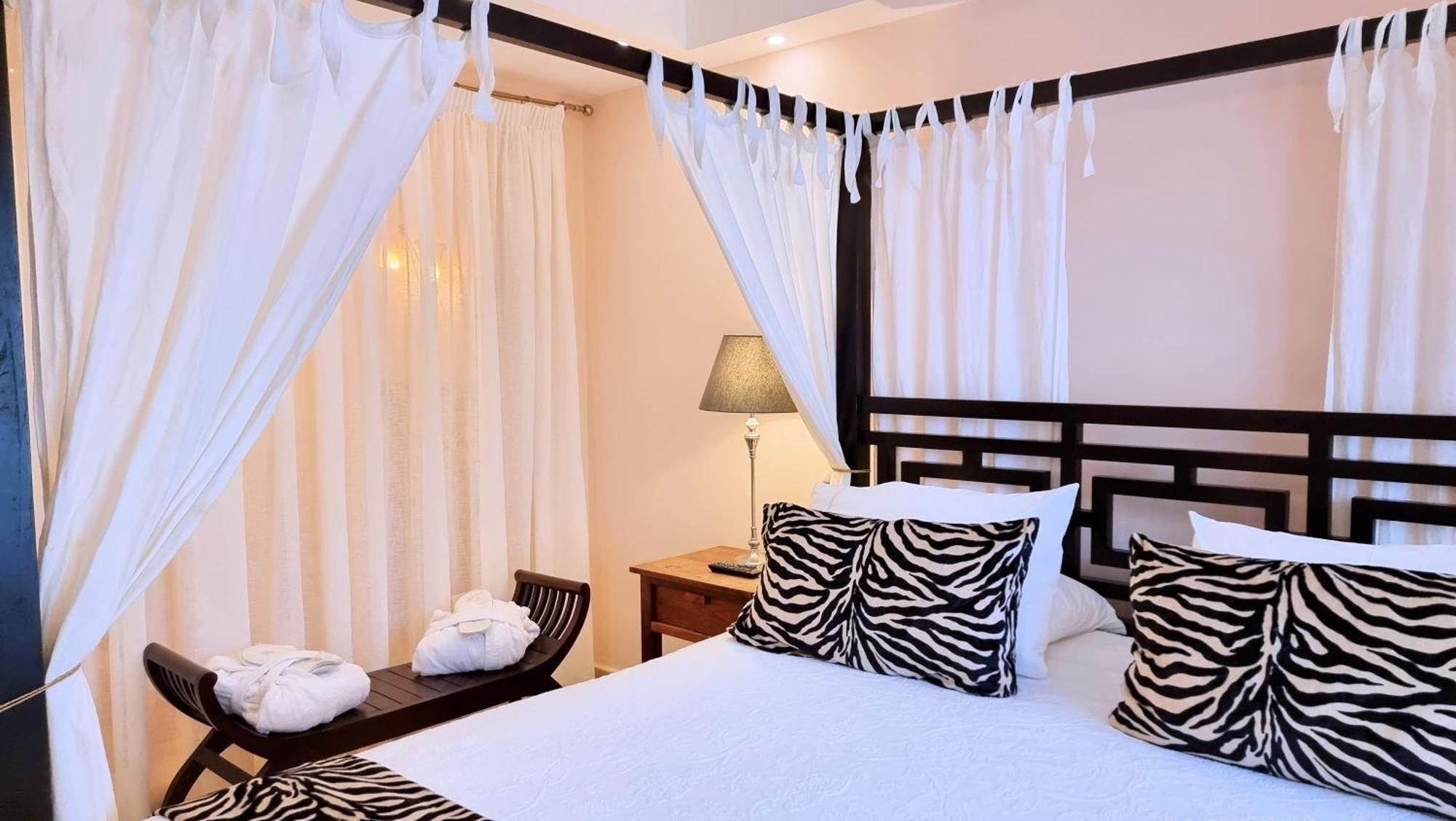 Evita Beach Suites Exclusivas Caleta de Sebo Ngoại thất bức ảnh