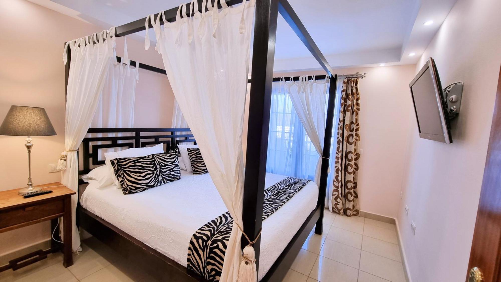 Evita Beach Suites Exclusivas Caleta de Sebo Ngoại thất bức ảnh