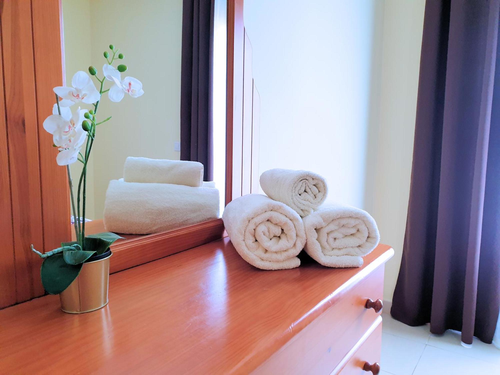 Evita Beach Suites Exclusivas Caleta de Sebo Ngoại thất bức ảnh