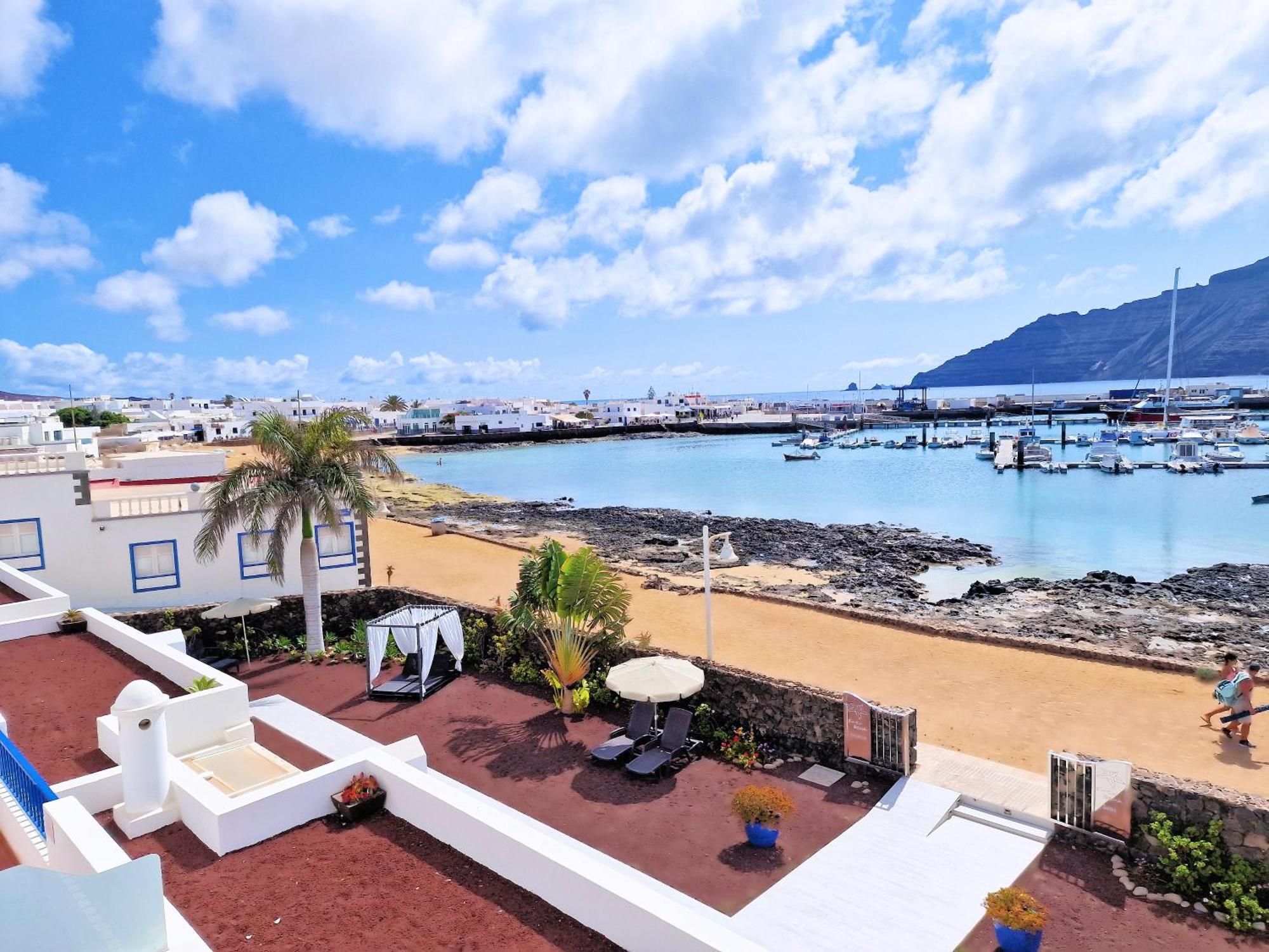 Evita Beach Suites Exclusivas Caleta de Sebo Ngoại thất bức ảnh
