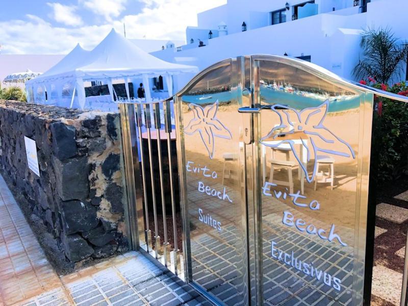 Evita Beach Suites Exclusivas Caleta de Sebo Ngoại thất bức ảnh
